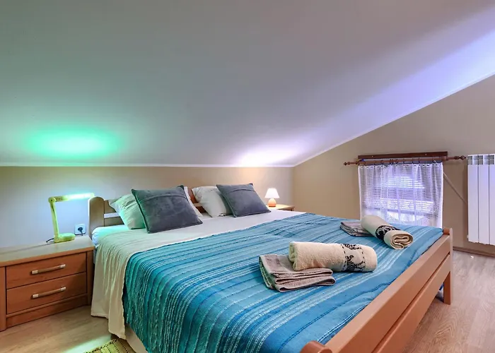 Appartement Maria By Interhome Pula