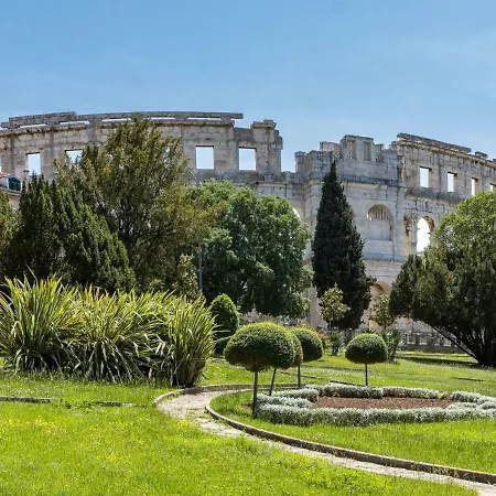 Maria By Interhome Apartament Pula