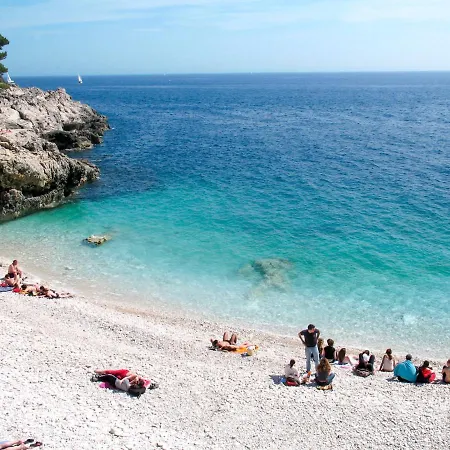 Maria By Interhome Pula